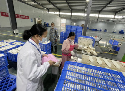 赣州市石城县开展2022年《职业病防治法》宣传周活动