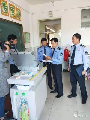 桦川县卫生计生综合监督执法局开展校园卫生安全大检查，保障学生健康成长